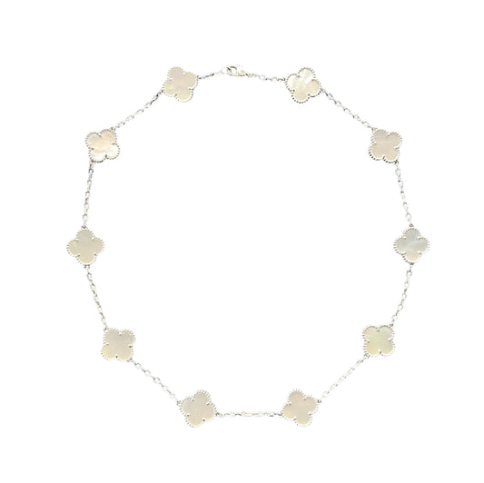 שרשרת וואן קליף - חמישה מוטיבים לבנים עשוי כסף 925 .